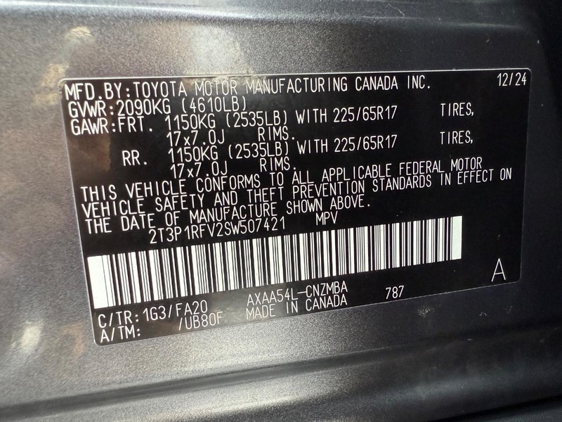 Toyota RAV4 Vehicle Image 25