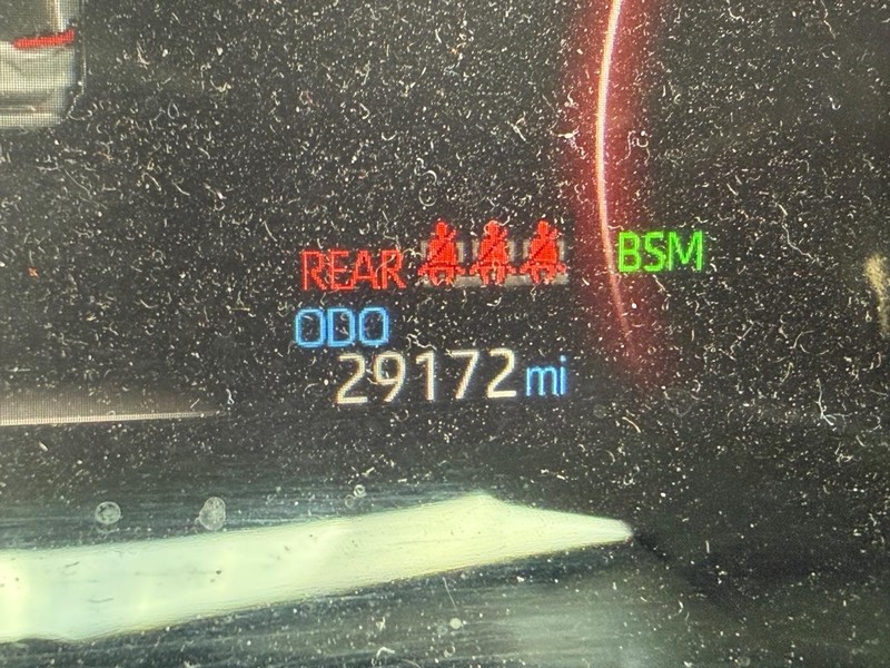 Toyota RAV4 Vehicle Image 22