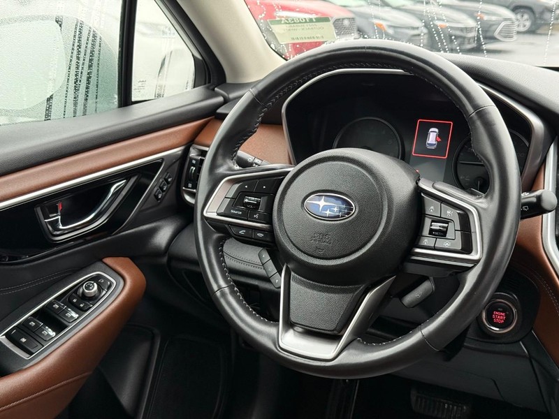 Subaru Outback Vehicle Image 12