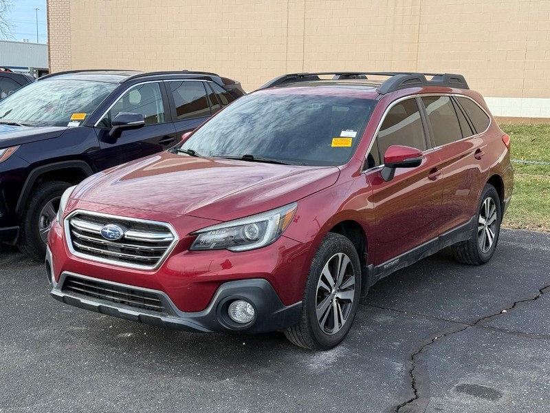 Subaru Outback Vehicle Image 02