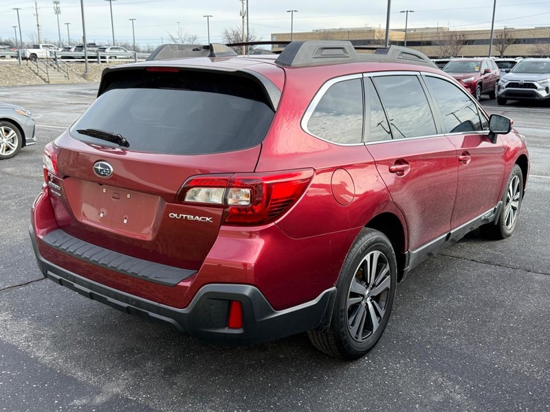 Subaru Outback Vehicle Image 04