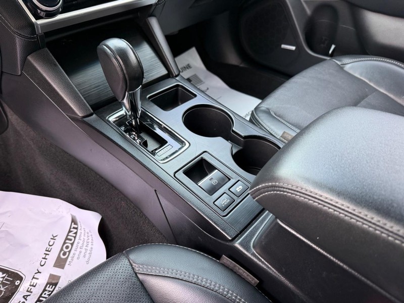 Subaru Outback Vehicle Image 22