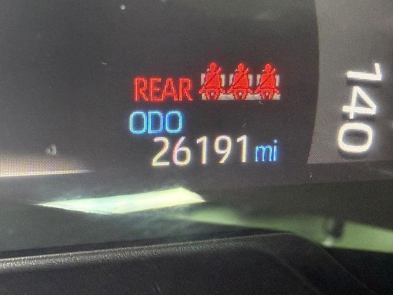 Toyota RAV4 Vehicle Image 22