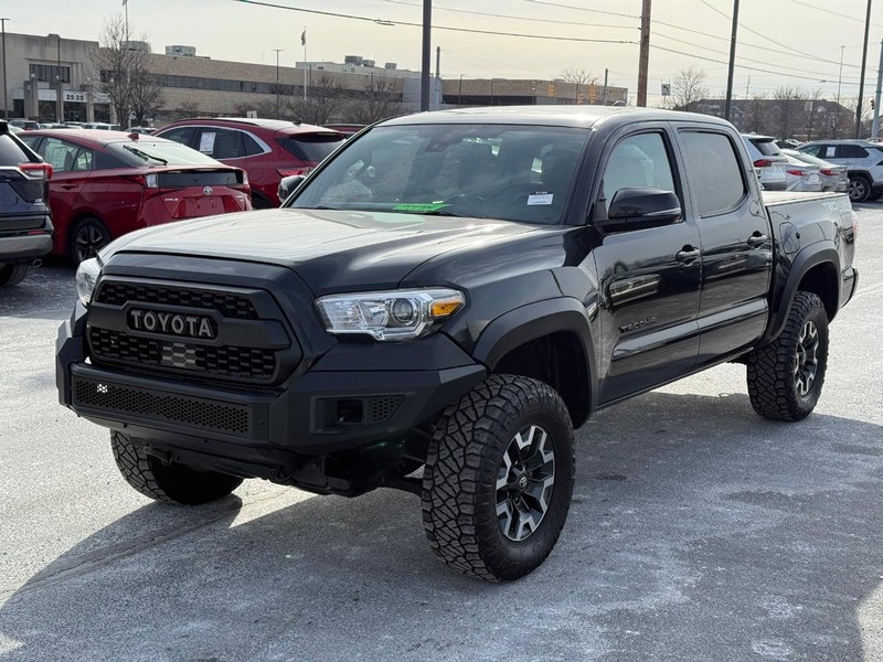 Toyota Tacoma 4WD Vehicle Image 08