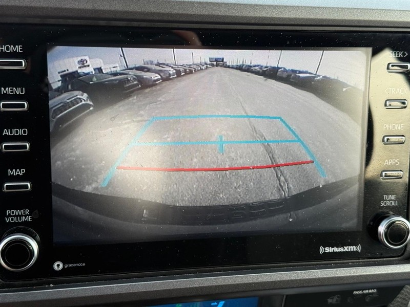 Toyota Tacoma 4WD Vehicle Image 17