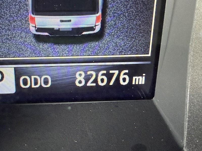 Toyota Tacoma 4WD Vehicle Image 22