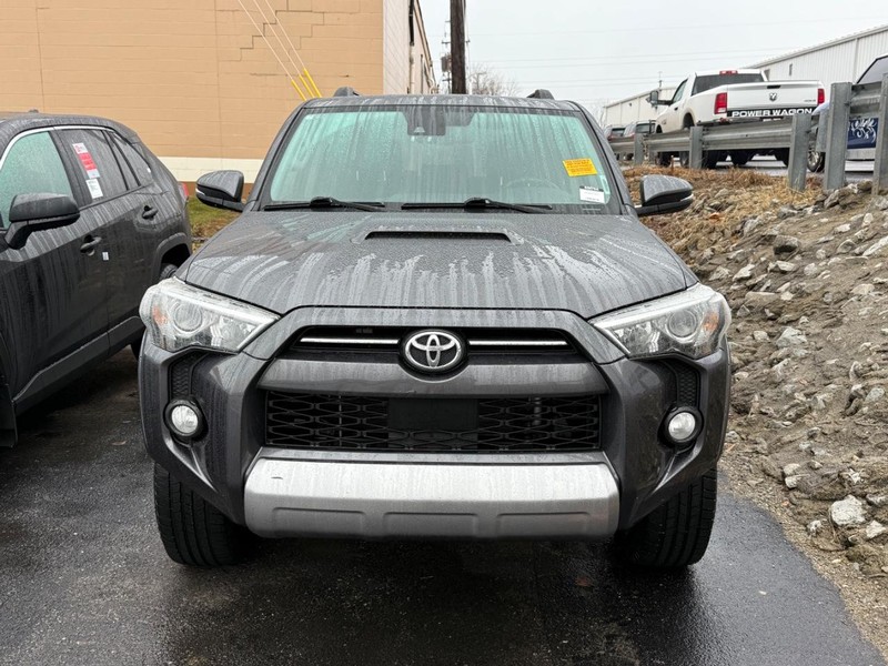 Toyota 4Runner Vehicle Image 03