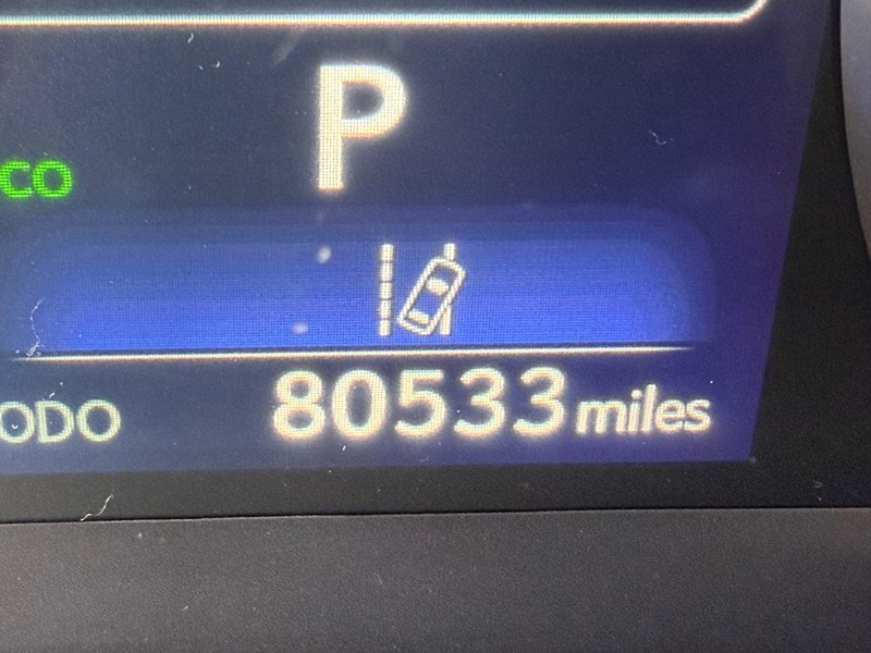 Lexus RX Vehicle Image 26