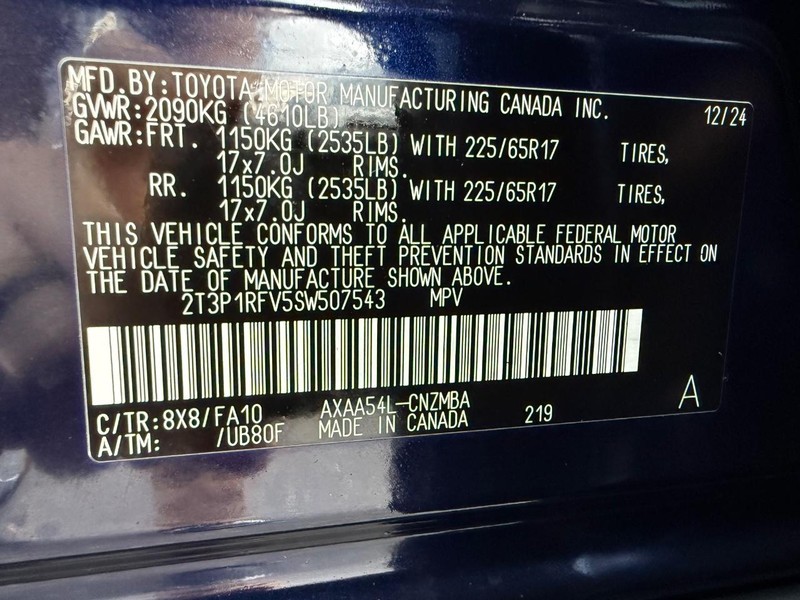 Toyota RAV4 Vehicle Image 25