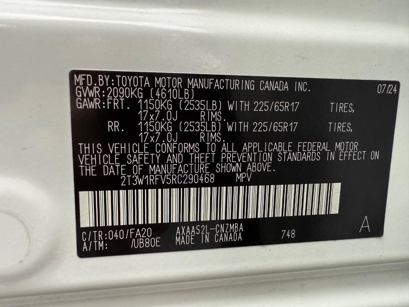 Toyota RAV4 Vehicle Image 25