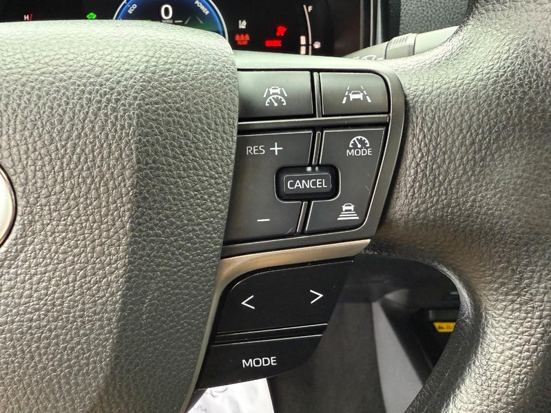 Toyota Camry Vehicle Image 14