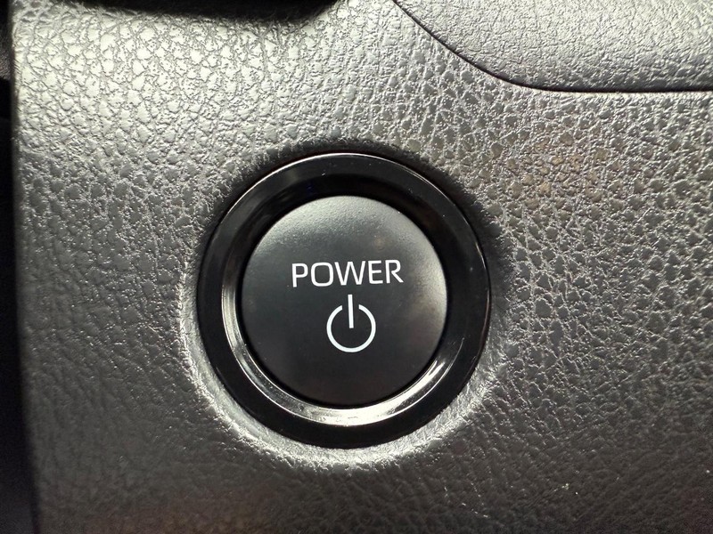 Toyota Camry Vehicle Image 15