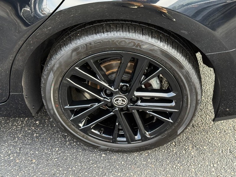 Toyota Camry Vehicle Image 06