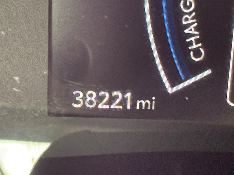 Toyota Camry Vehicle Image 21