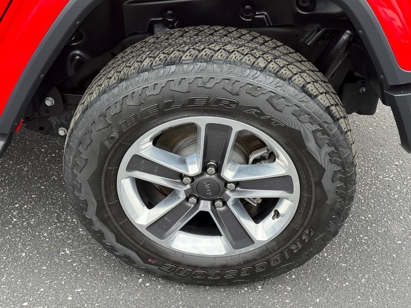 Jeep Wrangler Vehicle Image 06