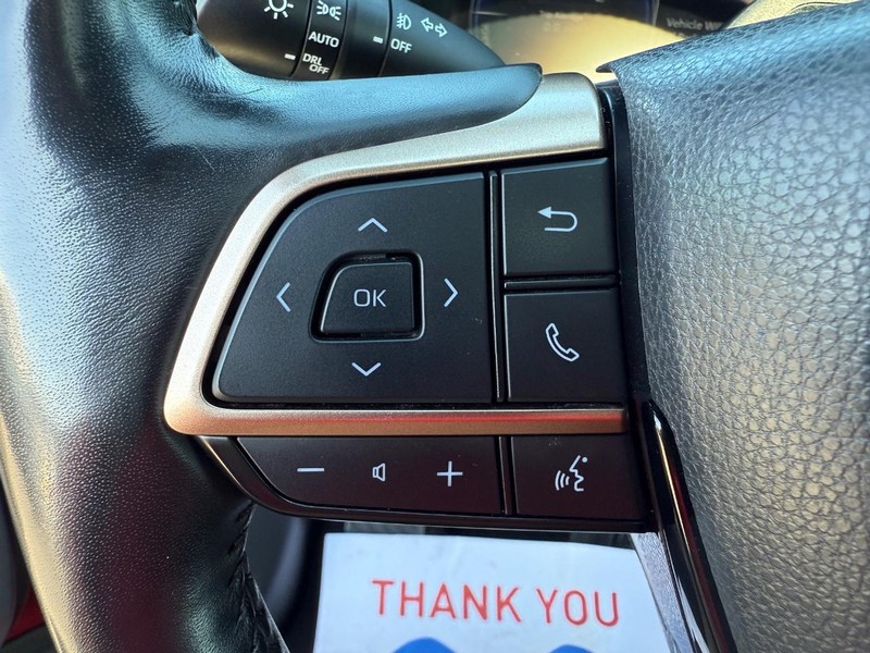 Toyota Grand Highlander Vehicle Image 16