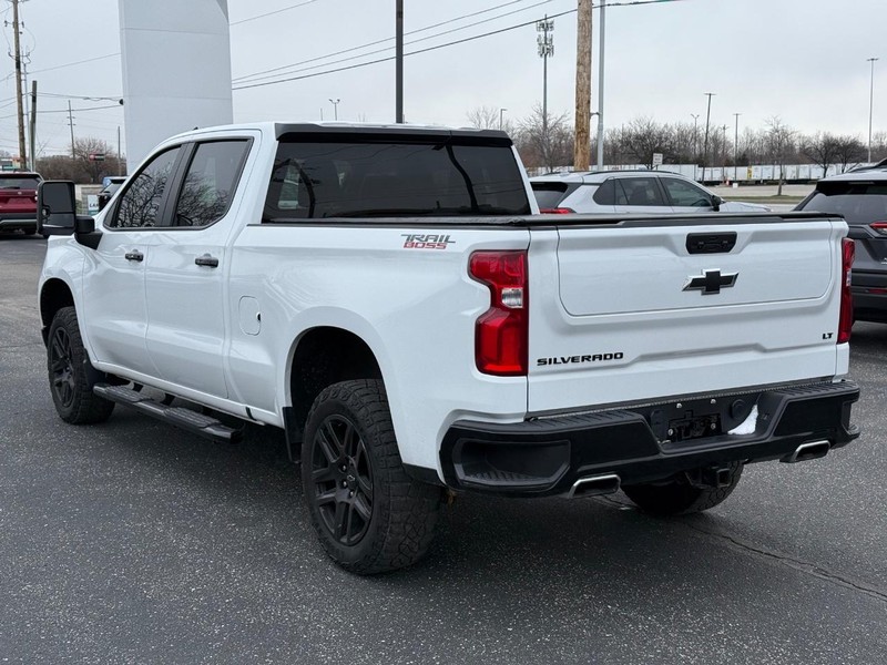 Chevrolet Silverado 1500 Vehicle Image 05