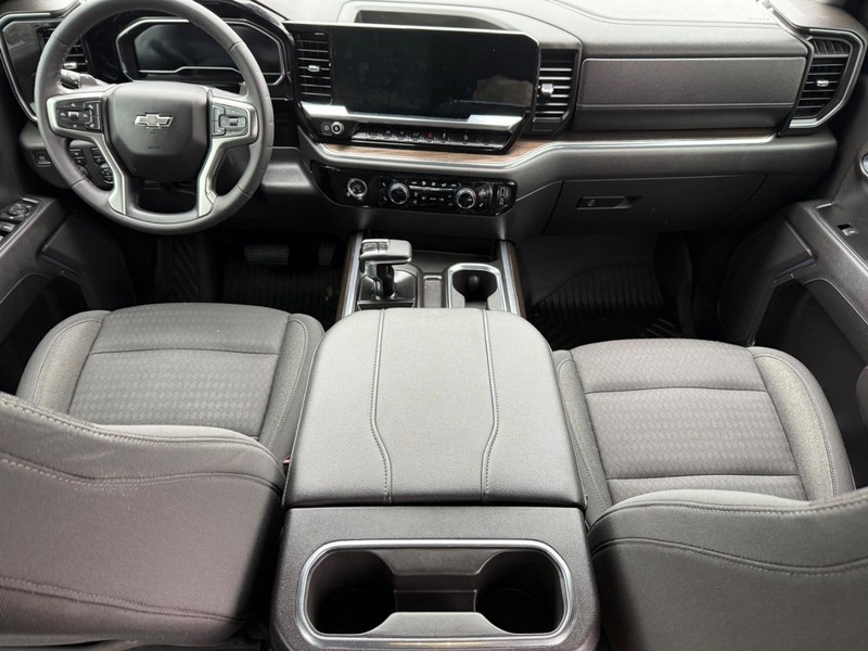 Chevrolet Silverado 1500 Vehicle Image 11