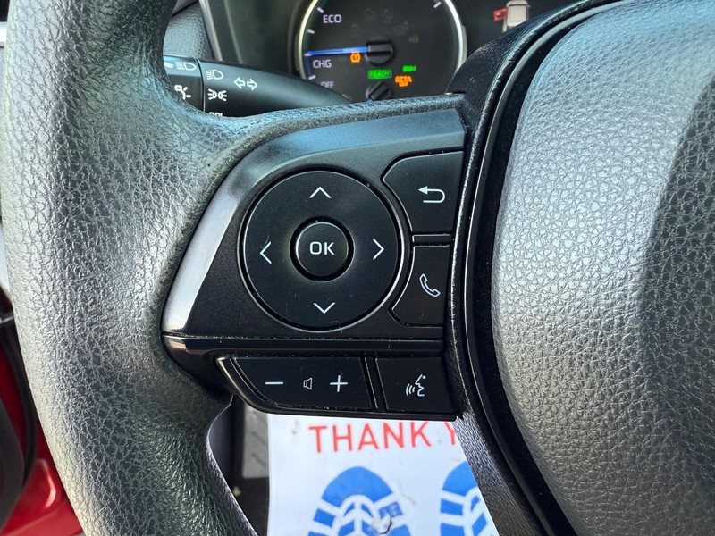 Toyota RAV4 Vehicle Image 13