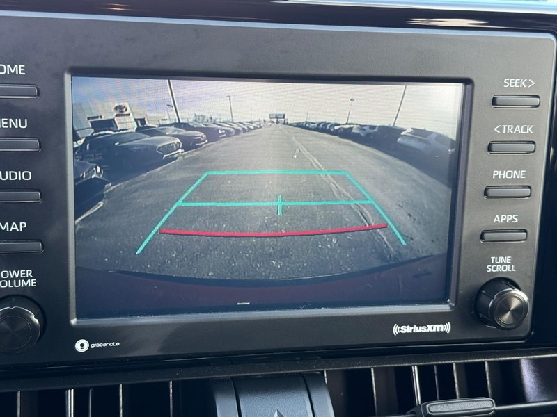 Toyota RAV4 Vehicle Image 16