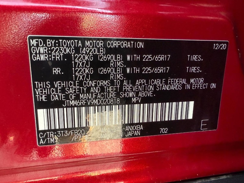 Toyota RAV4 Vehicle Image 24