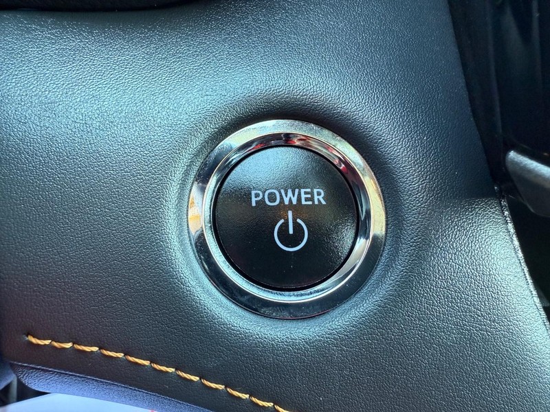 Toyota Highlander Vehicle Image 17