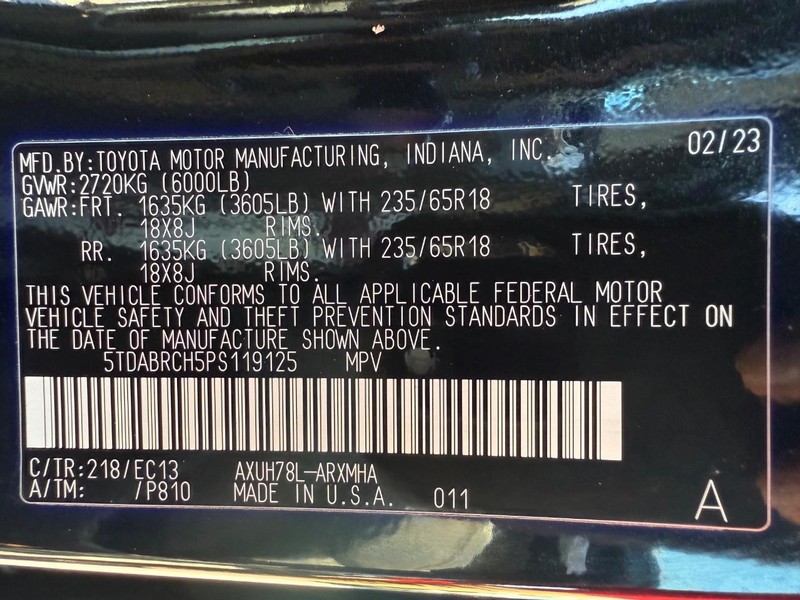 Toyota Highlander Vehicle Image 29