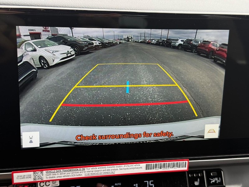 Toyota Camry Vehicle Image 13