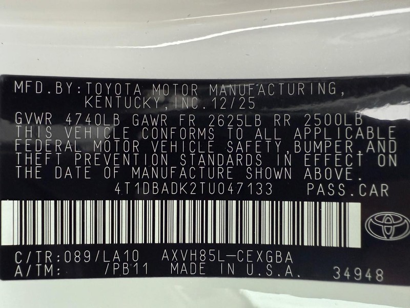 Toyota Camry Vehicle Image 21