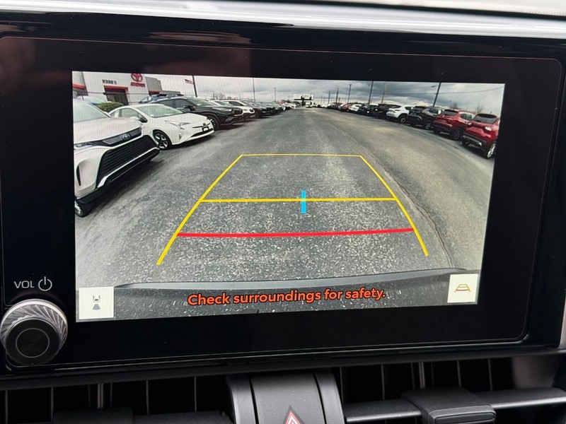 Toyota RAV4 Vehicle Image 11