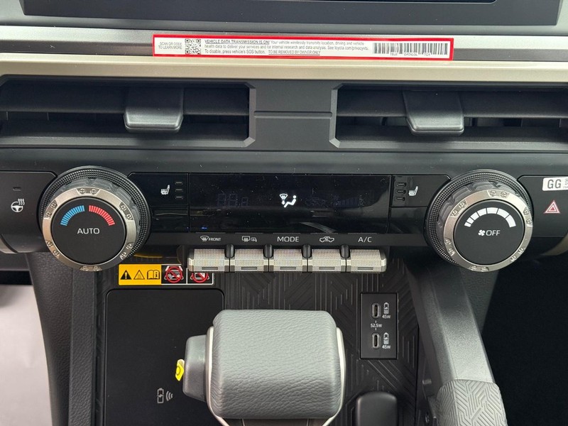 Toyota Tacoma 4WD Vehicle Image 13