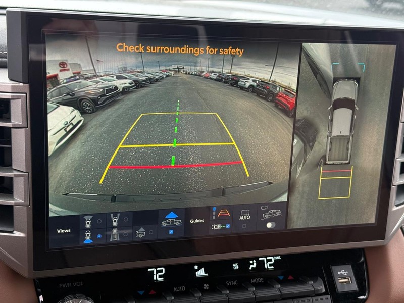 Toyota Tundra 4WD Vehicle Image 13