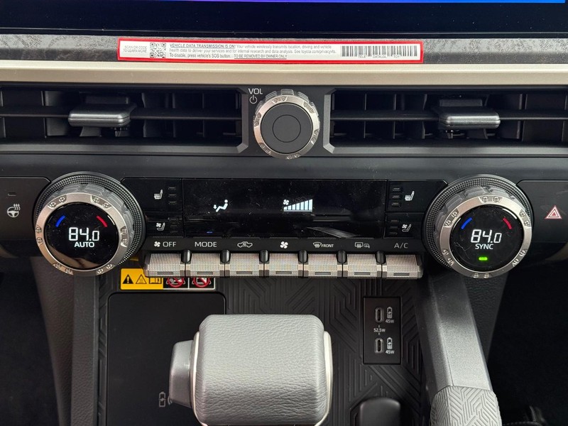 Toyota Tacoma 4WD Vehicle Image 14