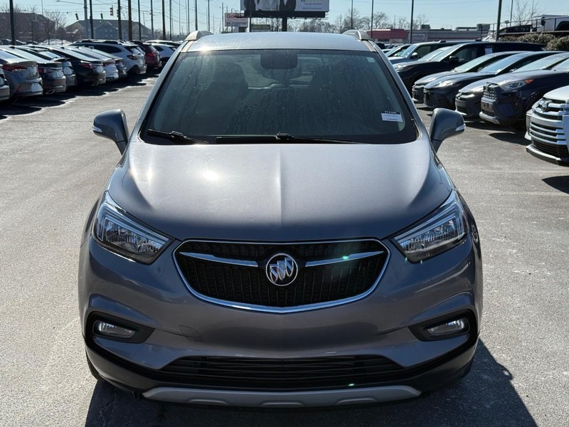 Buick Encore Vehicle Full-screen Gallery Image 09