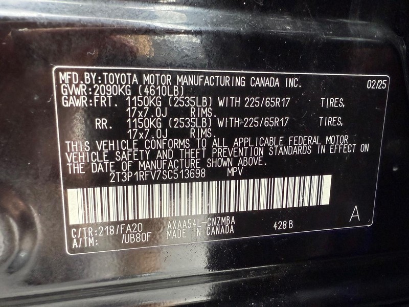 Toyota RAV4 Vehicle Image 25