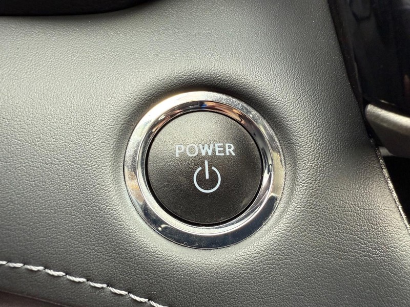 Toyota Highlander Vehicle Image 17