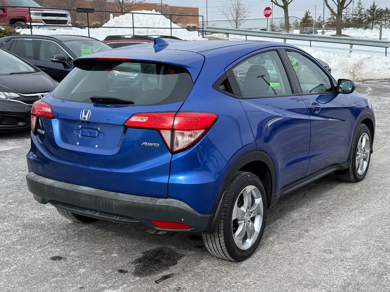Honda HR-V Vehicle Image 03