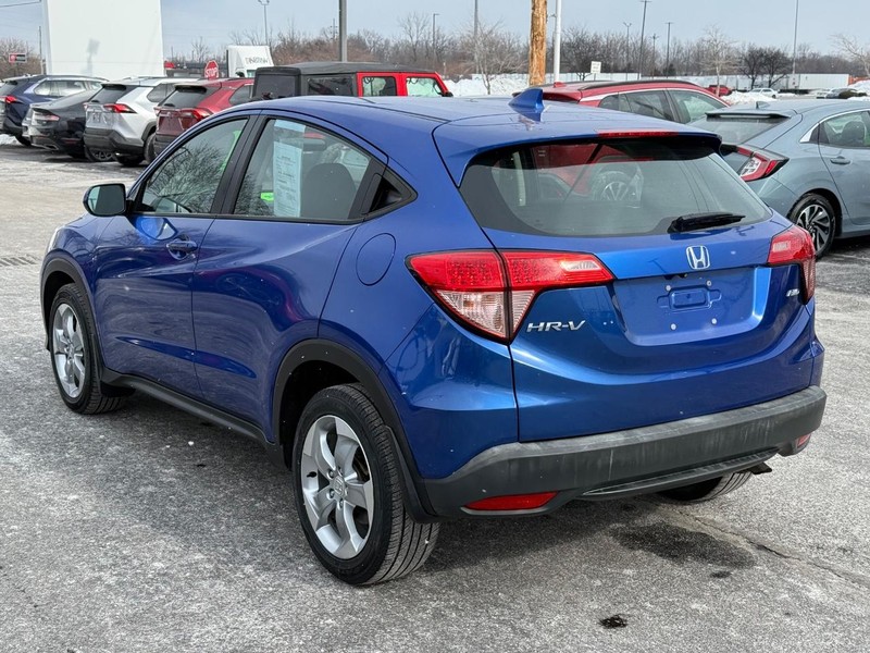 Honda HR-V Vehicle Image 05