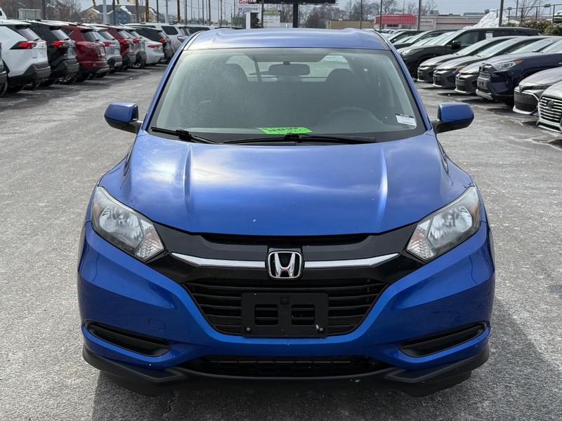 Honda HR-V Vehicle Image 09
