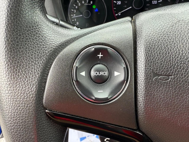 Honda HR-V Vehicle Image 13