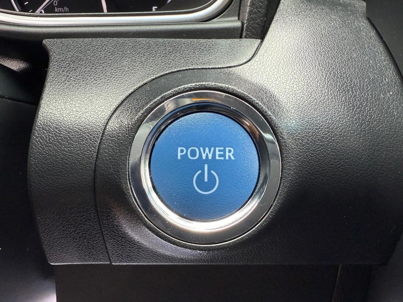 Toyota Avalon Vehicle Image 16