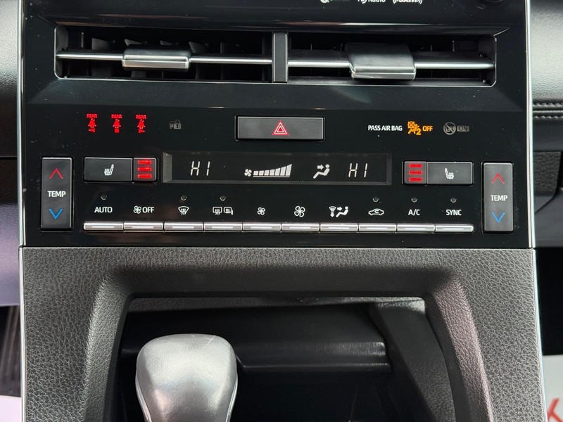 Toyota Avalon Vehicle Image 19