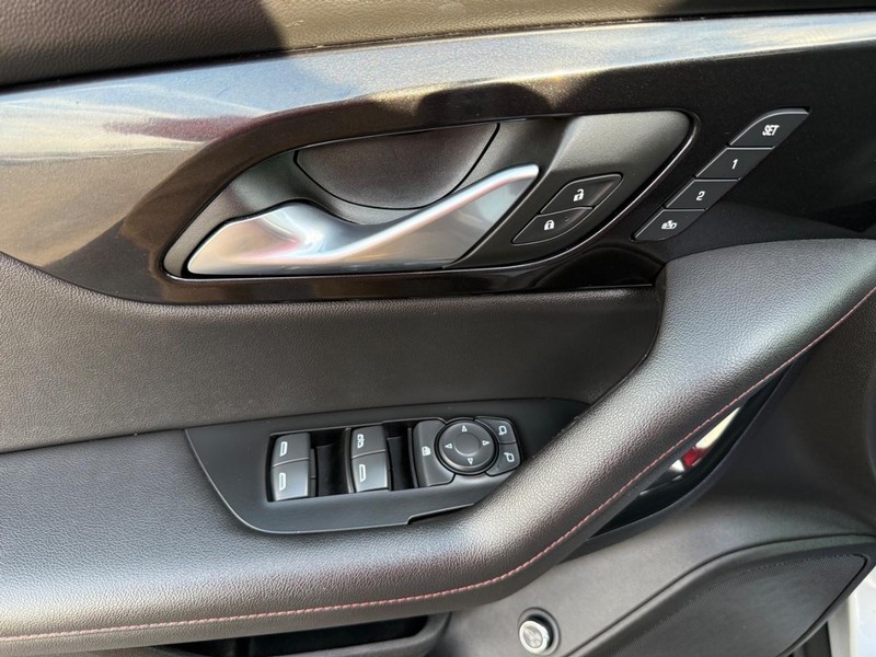 Chevrolet Blazer Vehicle Full-screen Gallery Image 25