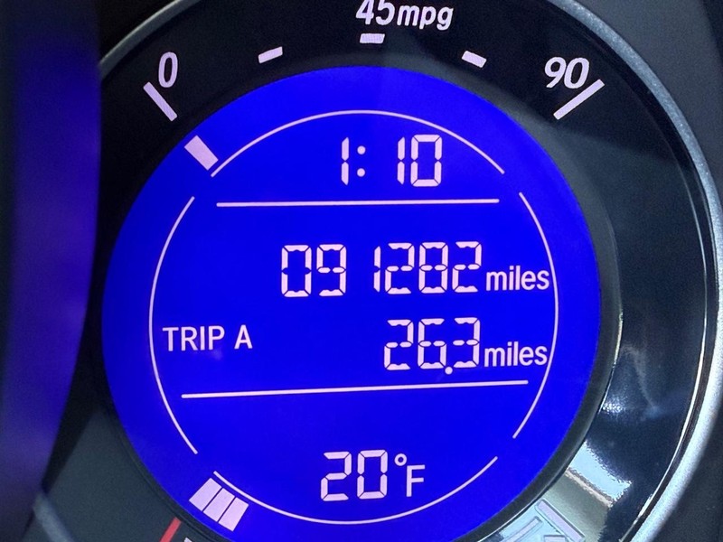 Honda Fit Vehicle Full-screen Gallery Image 21