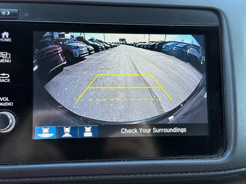 Honda HR-V Vehicle Image 16