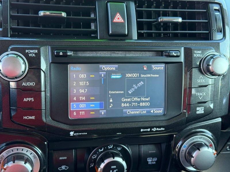 Toyota 4Runner Vehicle Image 16