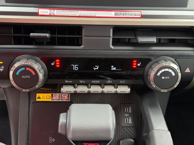 Toyota Tacoma 4WD Vehicle Image 14