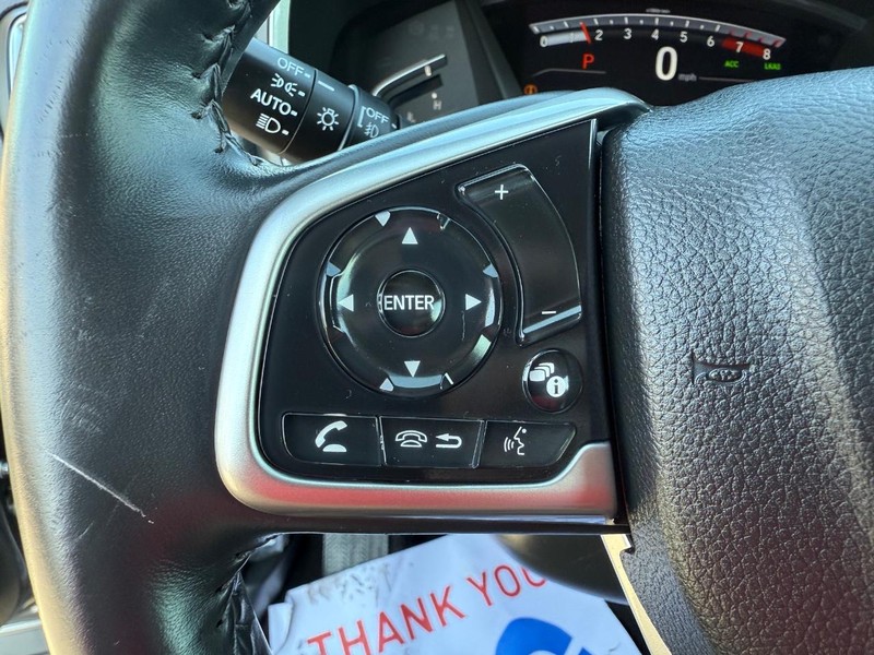 Honda CR-V Vehicle Full-screen Gallery Image 15