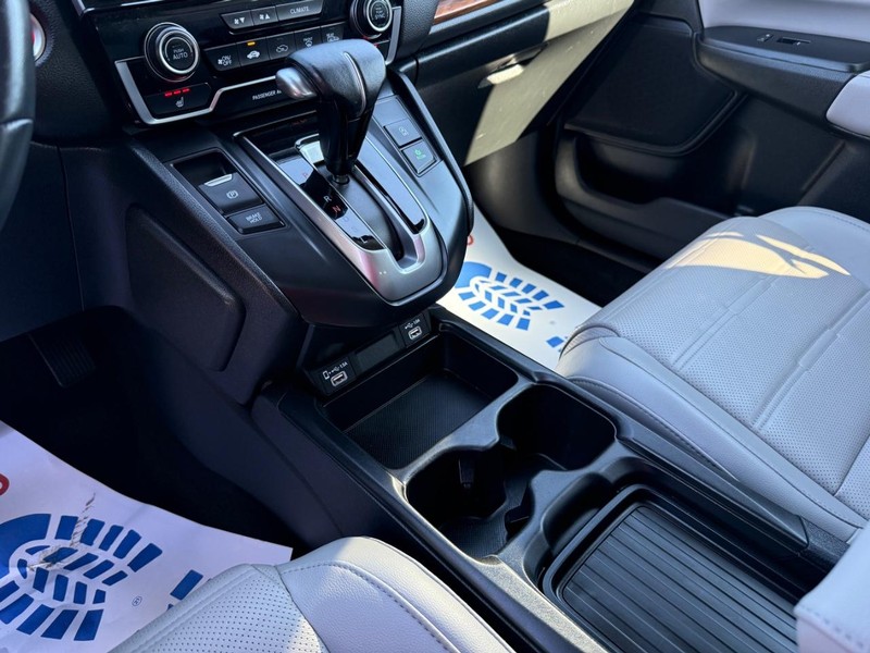 Honda CR-V Vehicle Full-screen Gallery Image 22