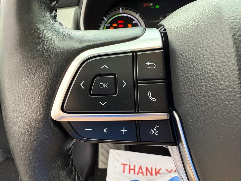 Toyota Highlander Vehicle Image 14